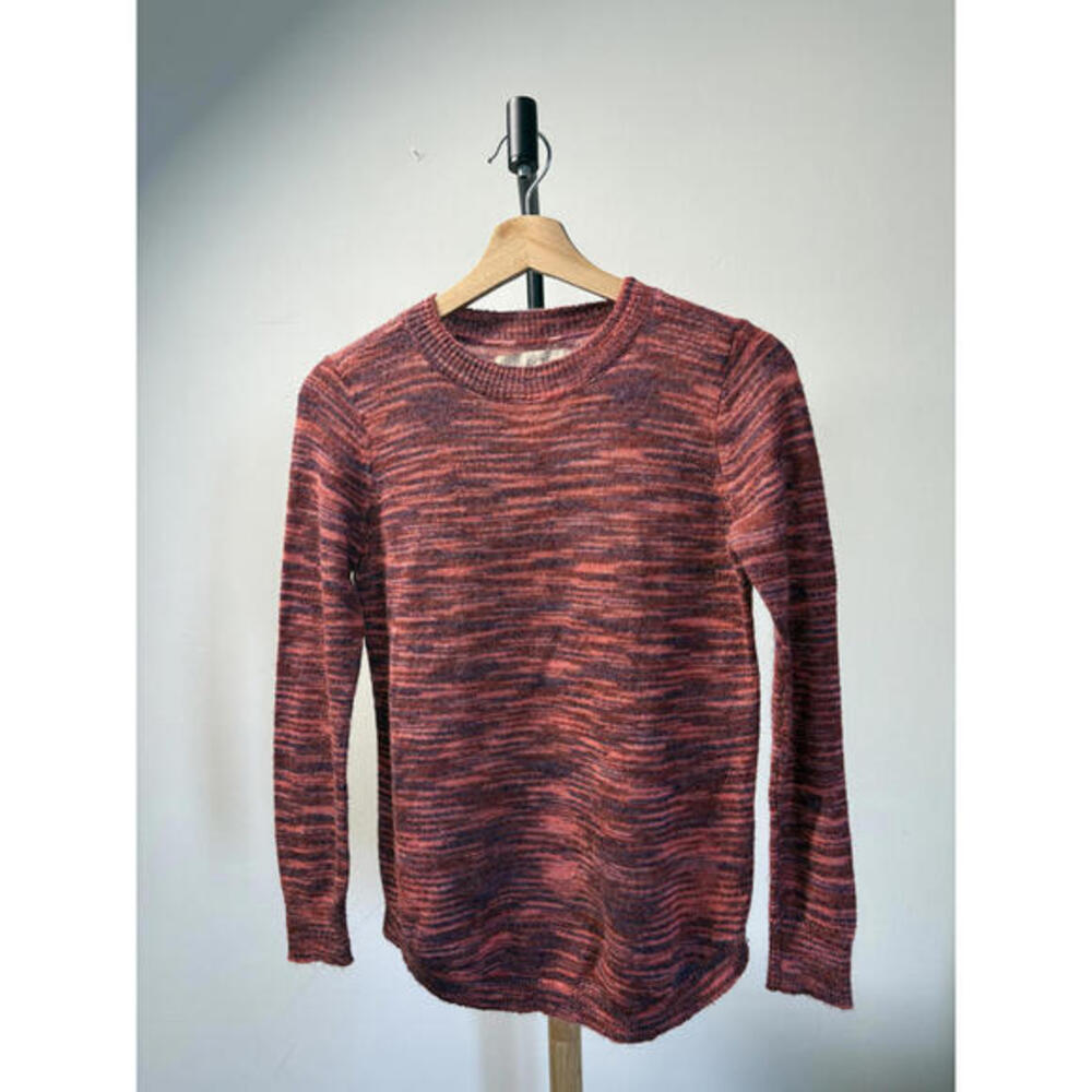 LOFT Women's Knit Sweater in Mixed Red Tones Xsmall